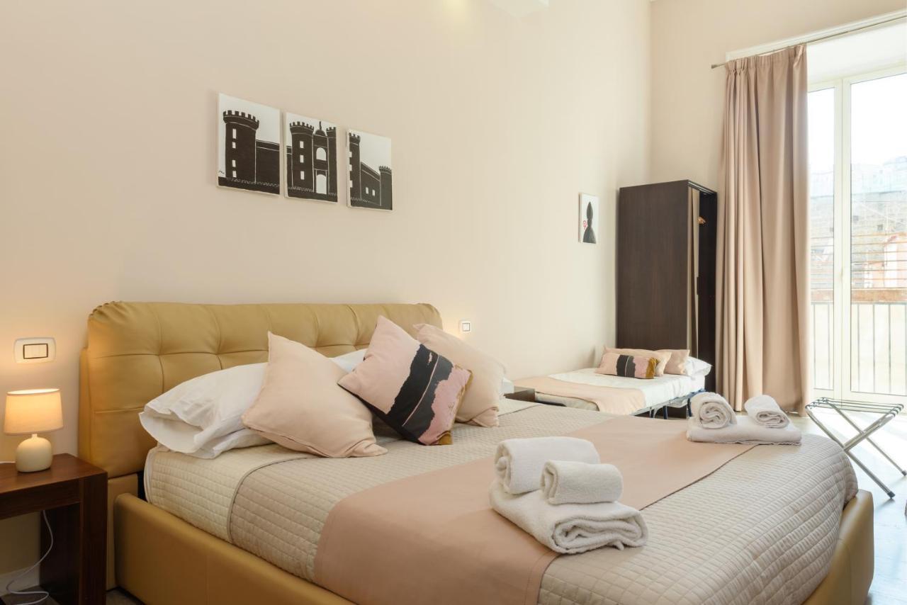 Domus Angioina Bed & Breakfast Napoli Exterior foto